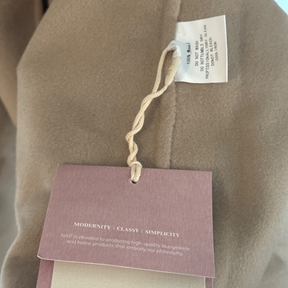 NAP Loungewear- size medium : Taupe shawl collar maxi coat - Picture 5 of 6